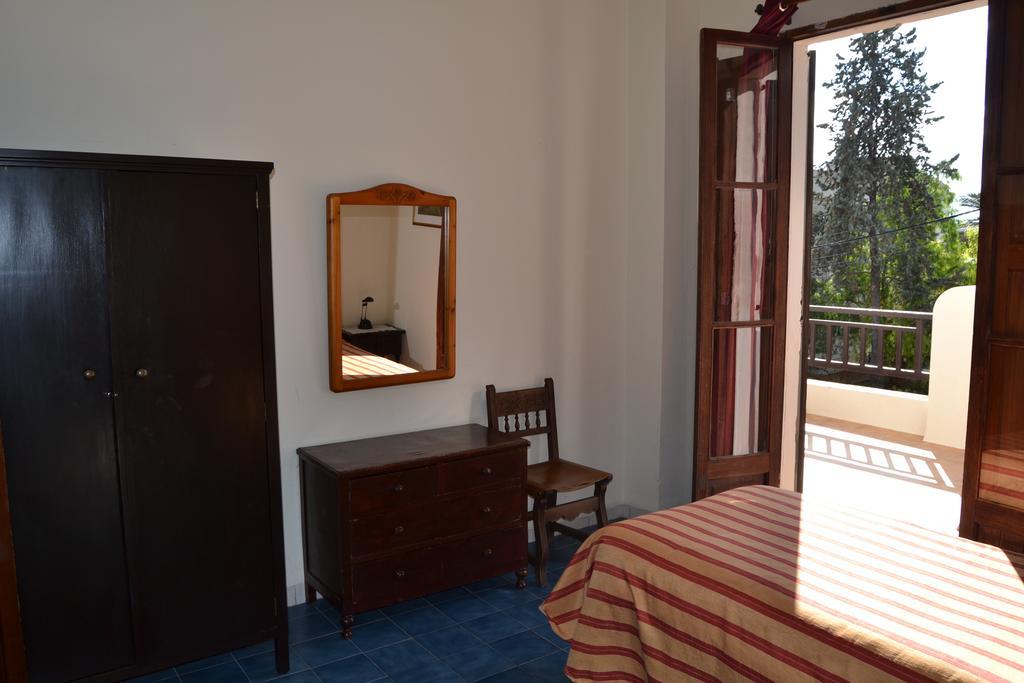 La Mimosa Guesthouse Palma de Mallorca Phòng bức ảnh