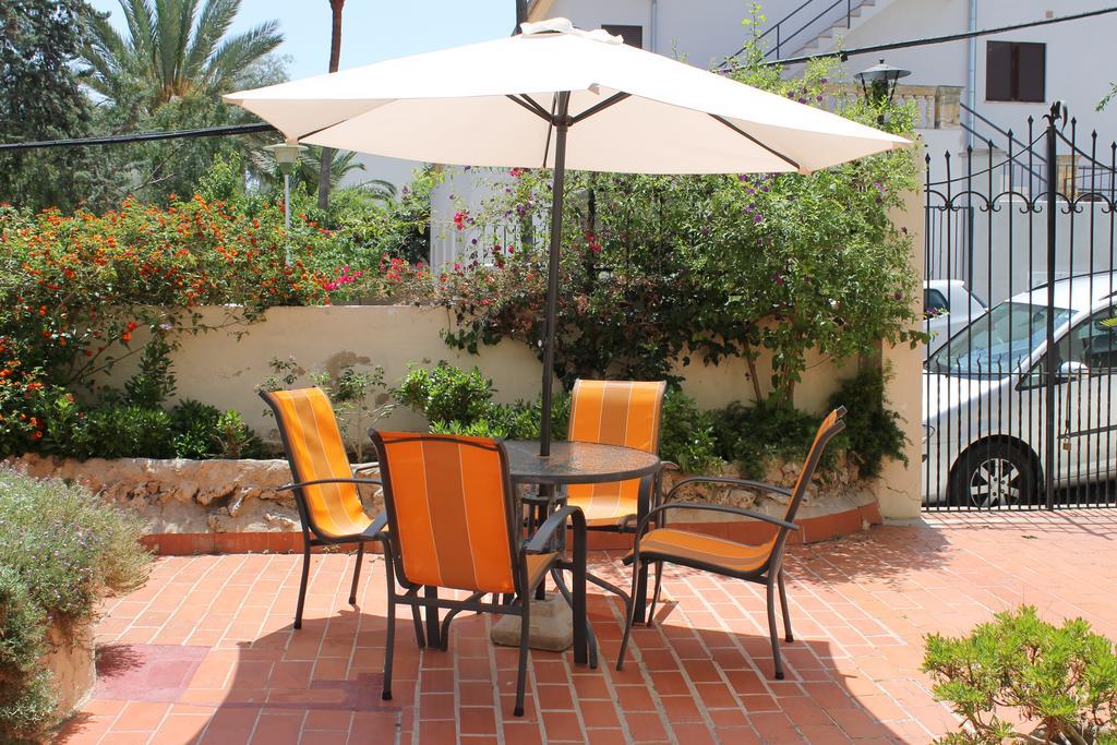 La Mimosa Guesthouse Palma de Mallorca Ngoại thất bức ảnh